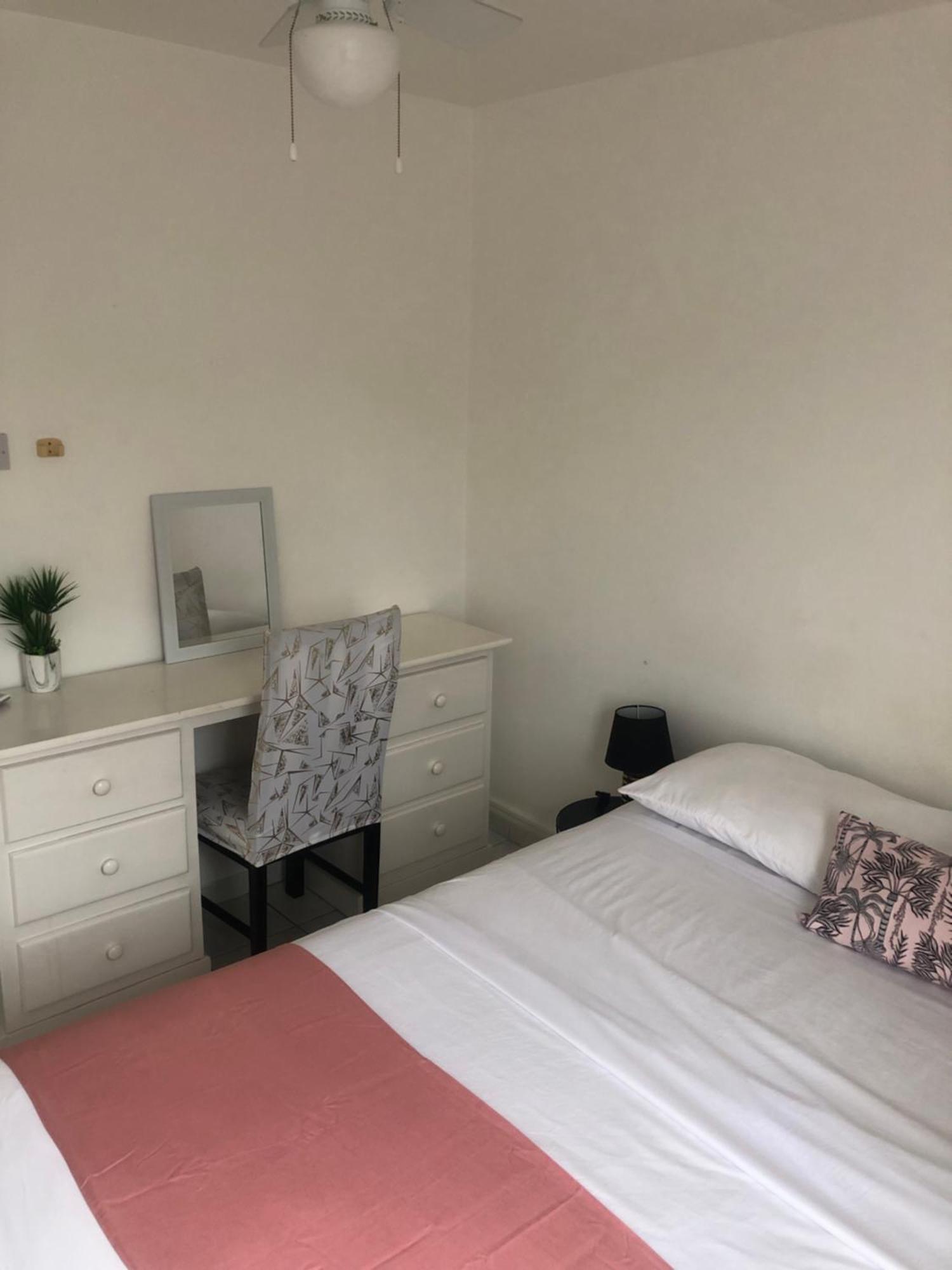 Home2Home Guesthouse Christ Church Ngoại thất bức ảnh